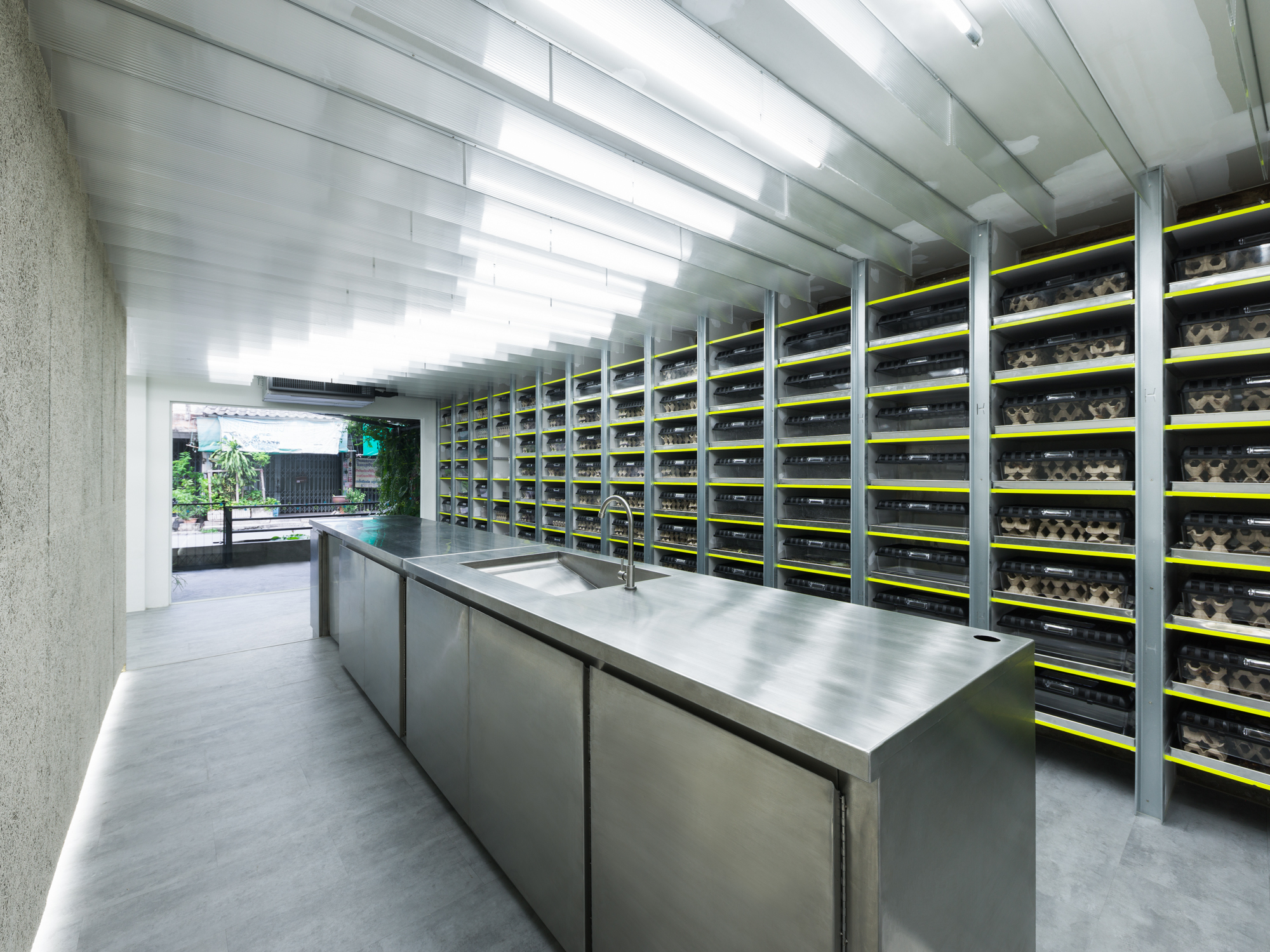 Exofood Retail and Lab / space+craft-31