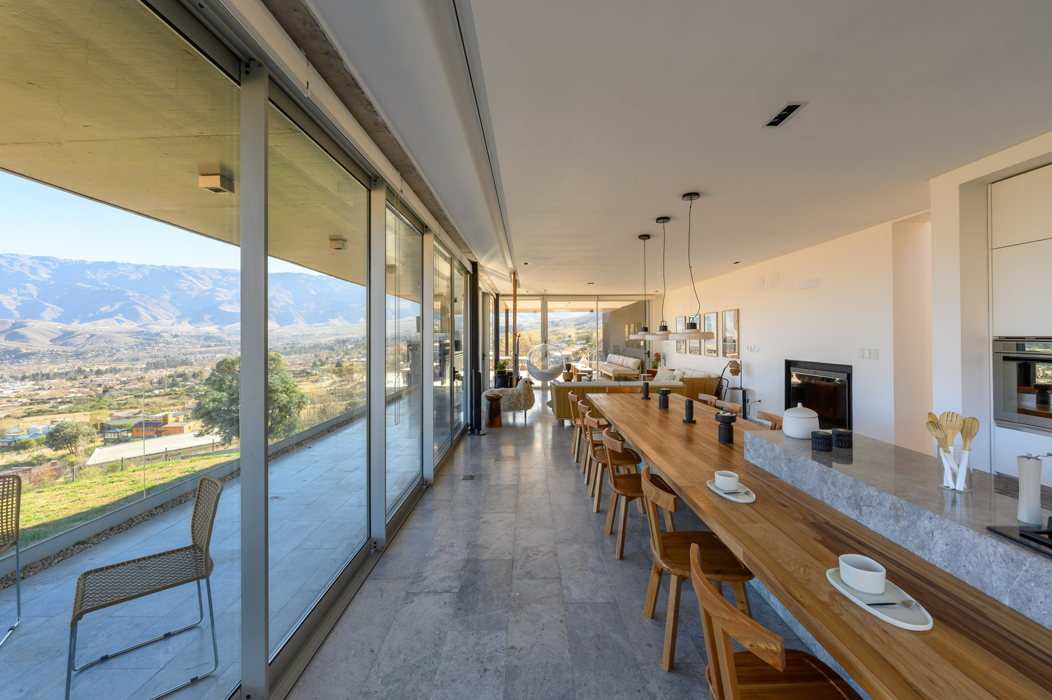 Seba House · 悬浮的木质立方体-12