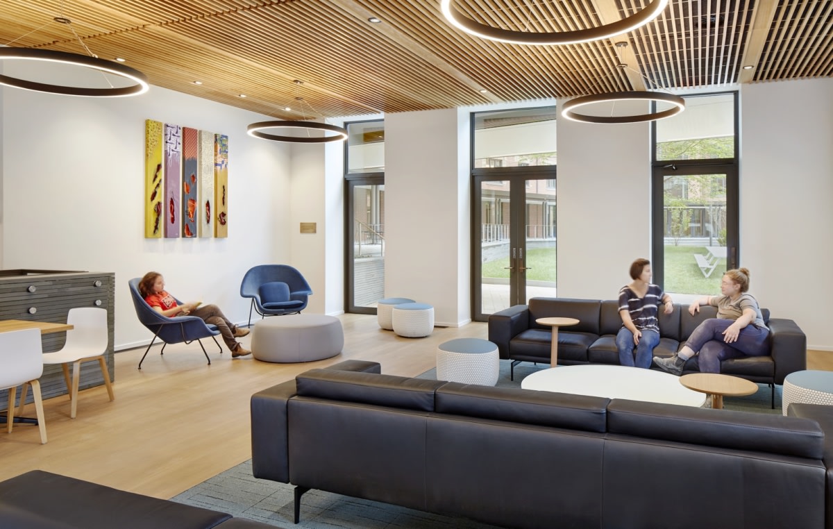 Yale Law School 的“临时”宿舍变身记丨美国纽黑文丨Pirie Associates-13