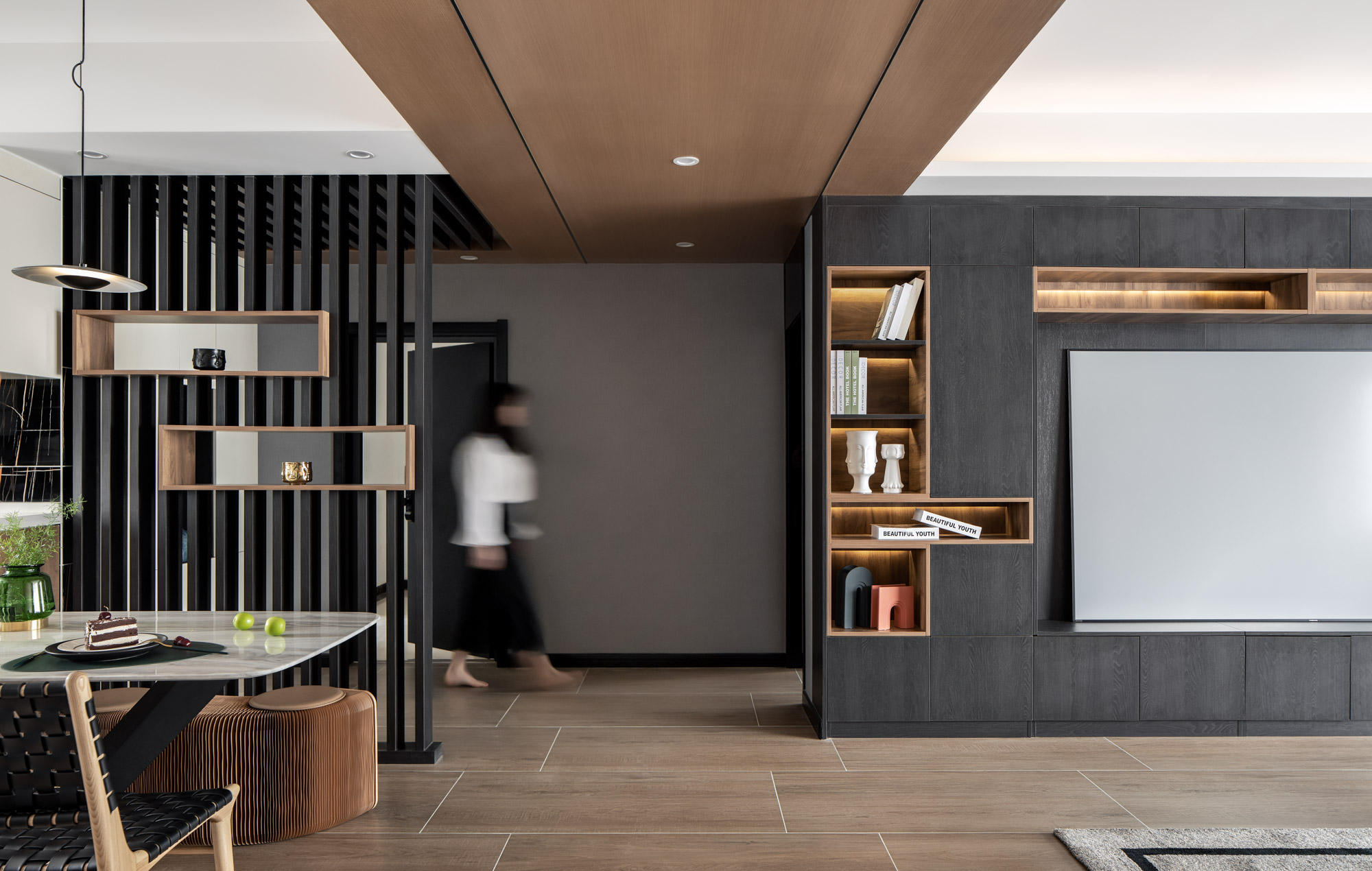 职场女性独享的 160 平米实用美学空间-26