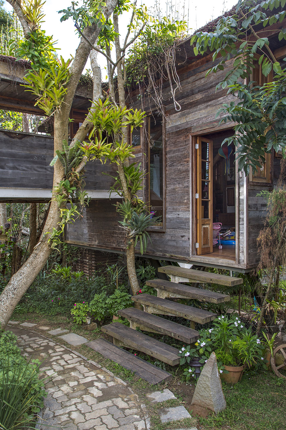 Samambaia住宅，巴西 / Rodrigo Simão Arquitetura-33