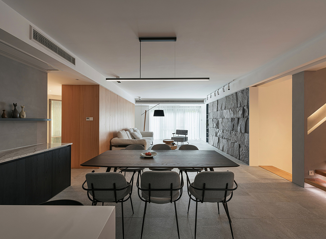 原木之魅 | 季意空间设计带来的温馨宁静居住体验-15