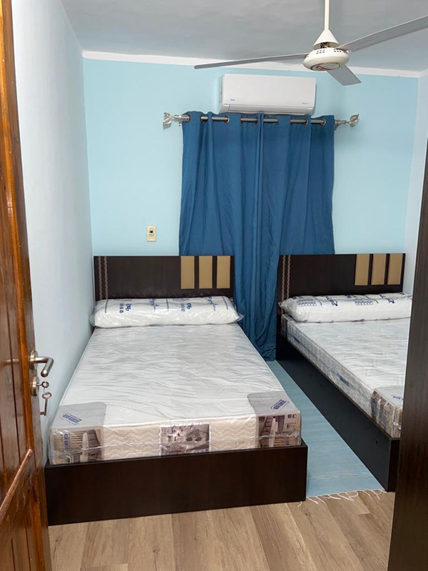 “Seaside Chalet Makeover for Ultimate Relaxation”-5