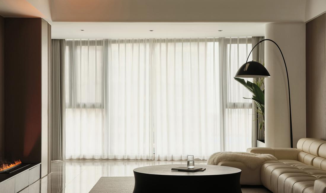 简约纯粹大平层空间设计-18