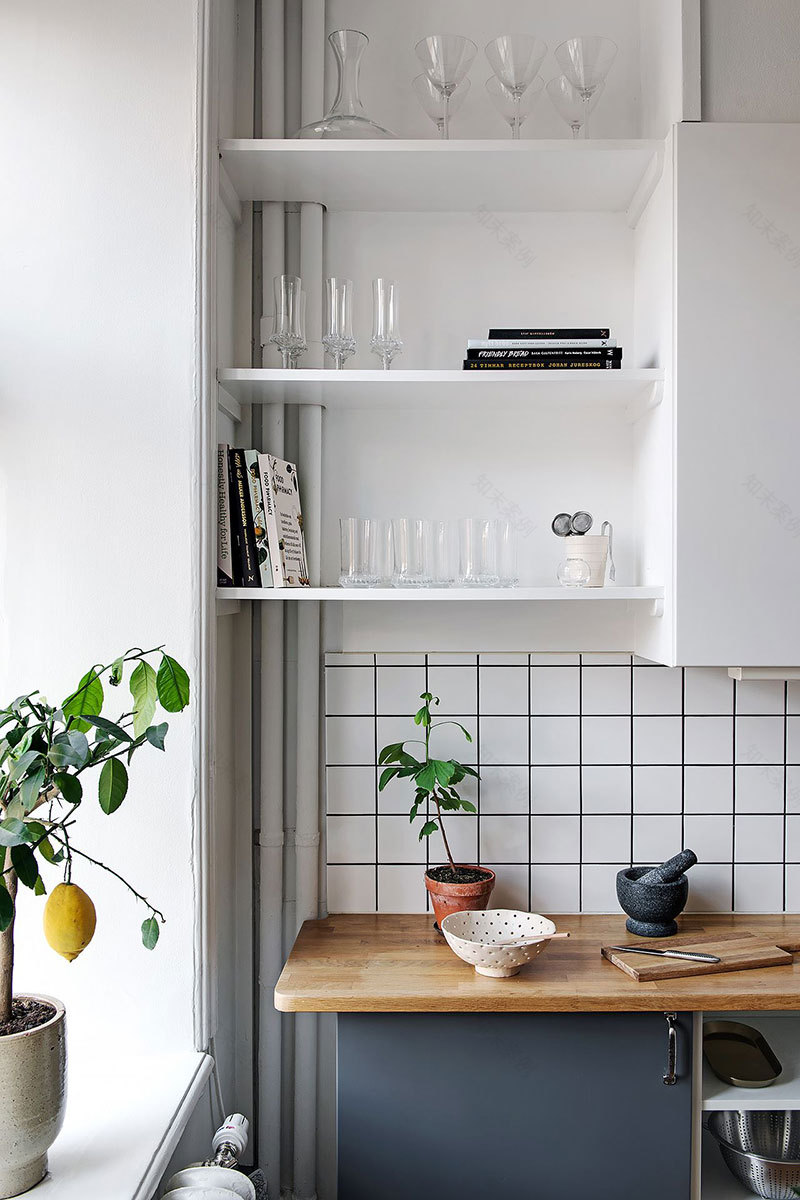 哥德堡百年建筑中的奇趣公寓设计-27