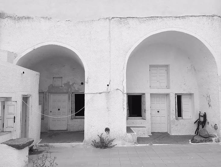 海边改造洞穴小屋丨 美得令人沉醉-8