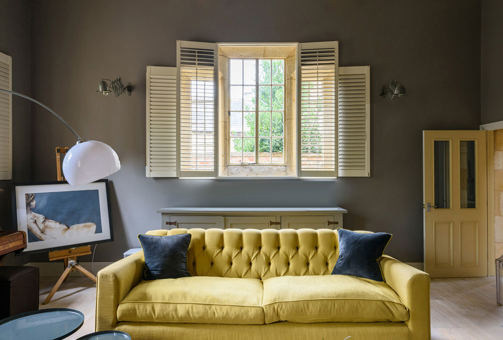 英格兰前学校建筑里的魔力花园-1