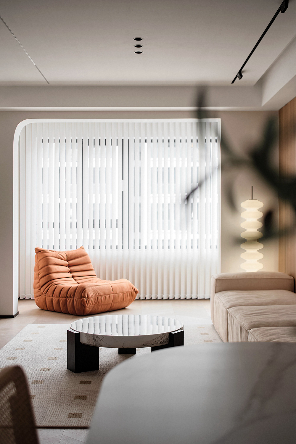 南京·棠宁府简约奶油艺术漆住宅丨中国南京丨大漠设计-14