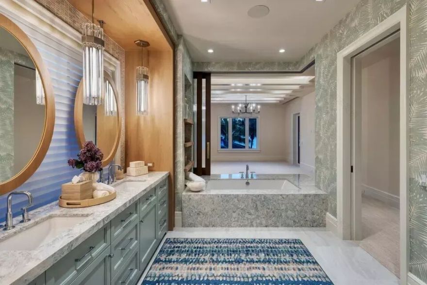 佛罗里达海滨豪宅:6卧11卫的阔绰海滩庄园-52