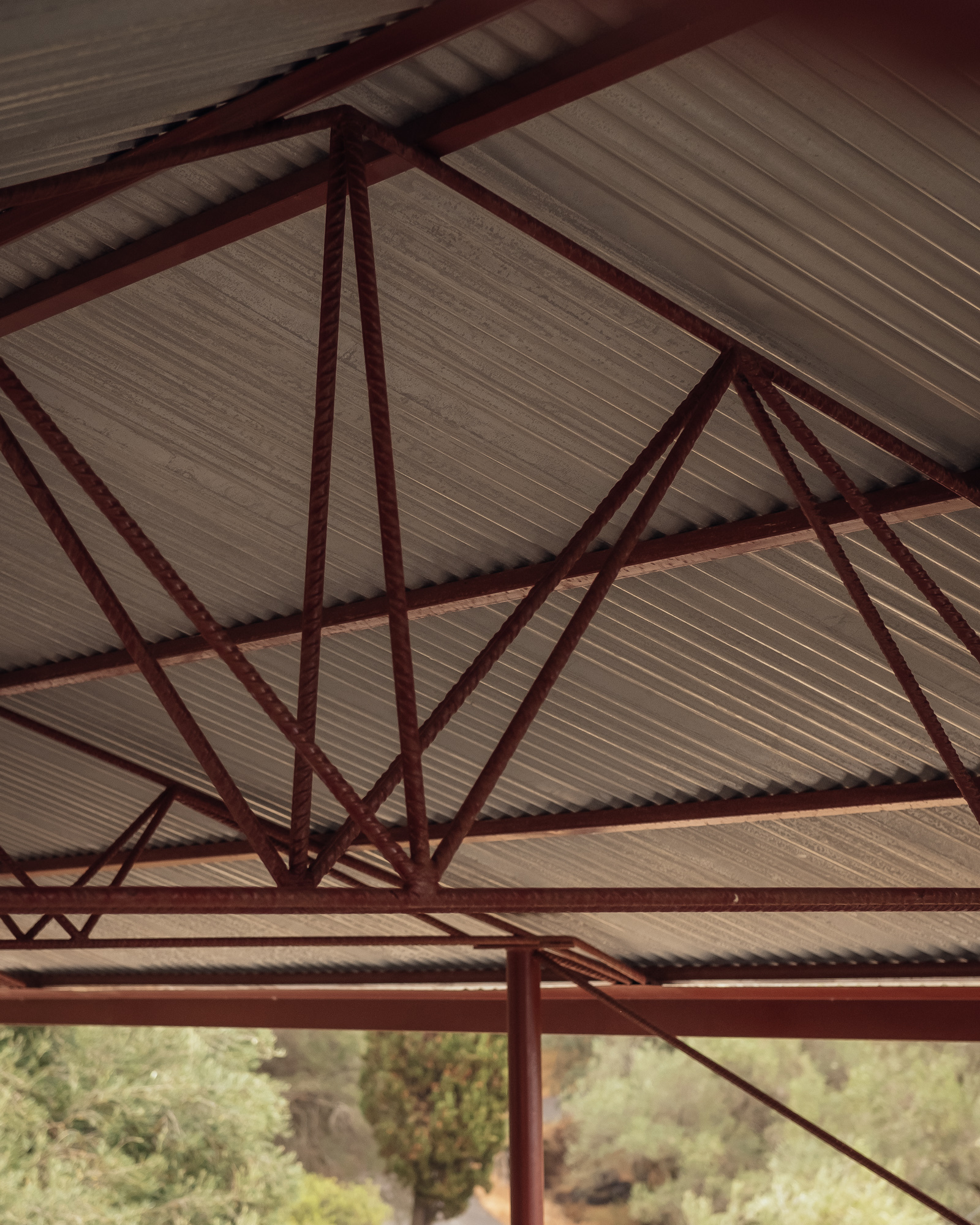 橄榄林中的房子丨希腊丨Invisible Studio-34