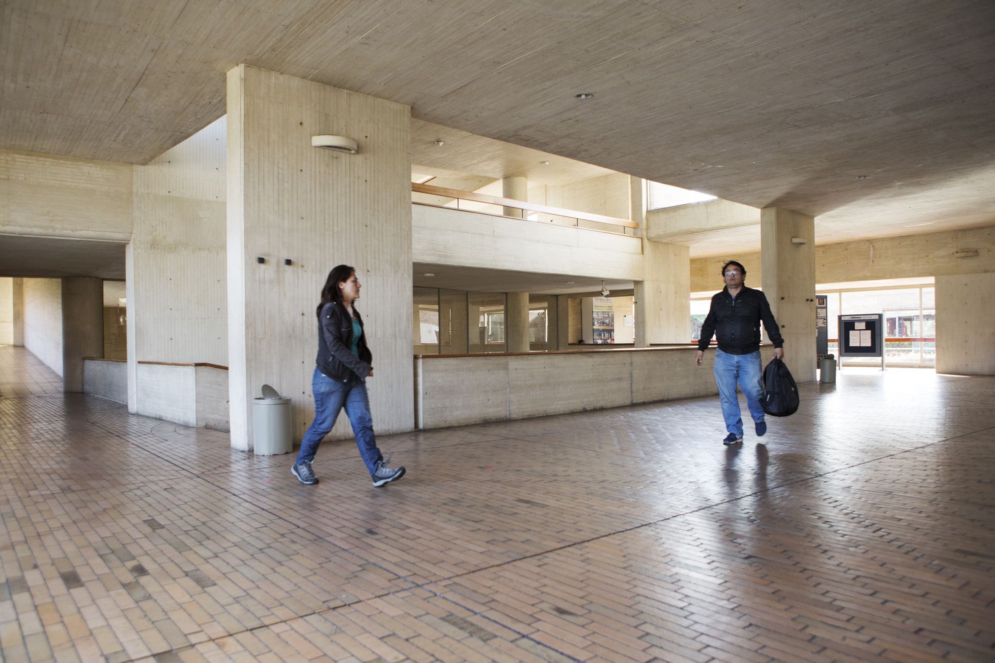 Virgilio Barco 图书馆丨哥伦比亚丨Rogelio Salmona-31