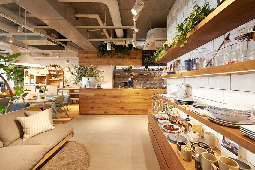 日本 ELD 原木风家具门市的温馨设计亮点-8