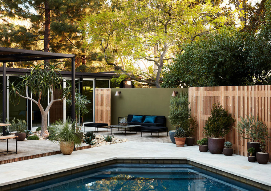 好莱坞山庄的时尚中世纪别墅-13