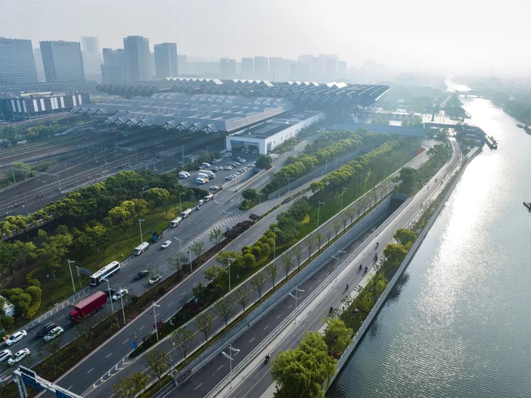 公园城市,苏州火车站震撼升级丨中国苏州丨筑园景观-29