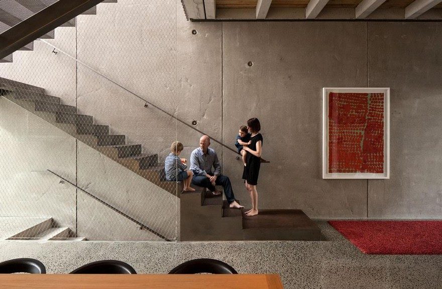 Industrial-Style House in Auckland Exhibiting a Clean and Elegant Design-0