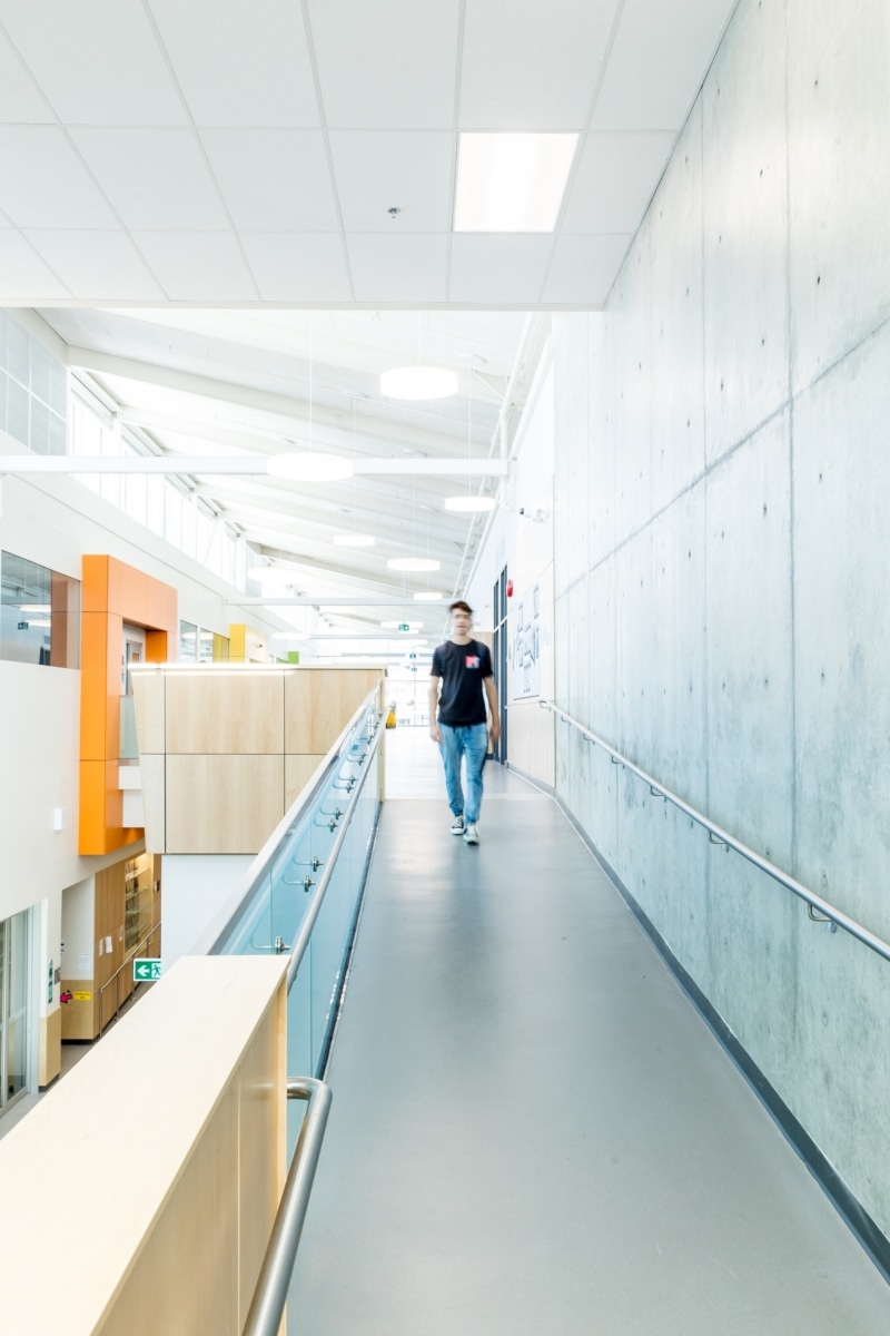 加拿大 Alpha 中学地震升级与现代化扩建-9