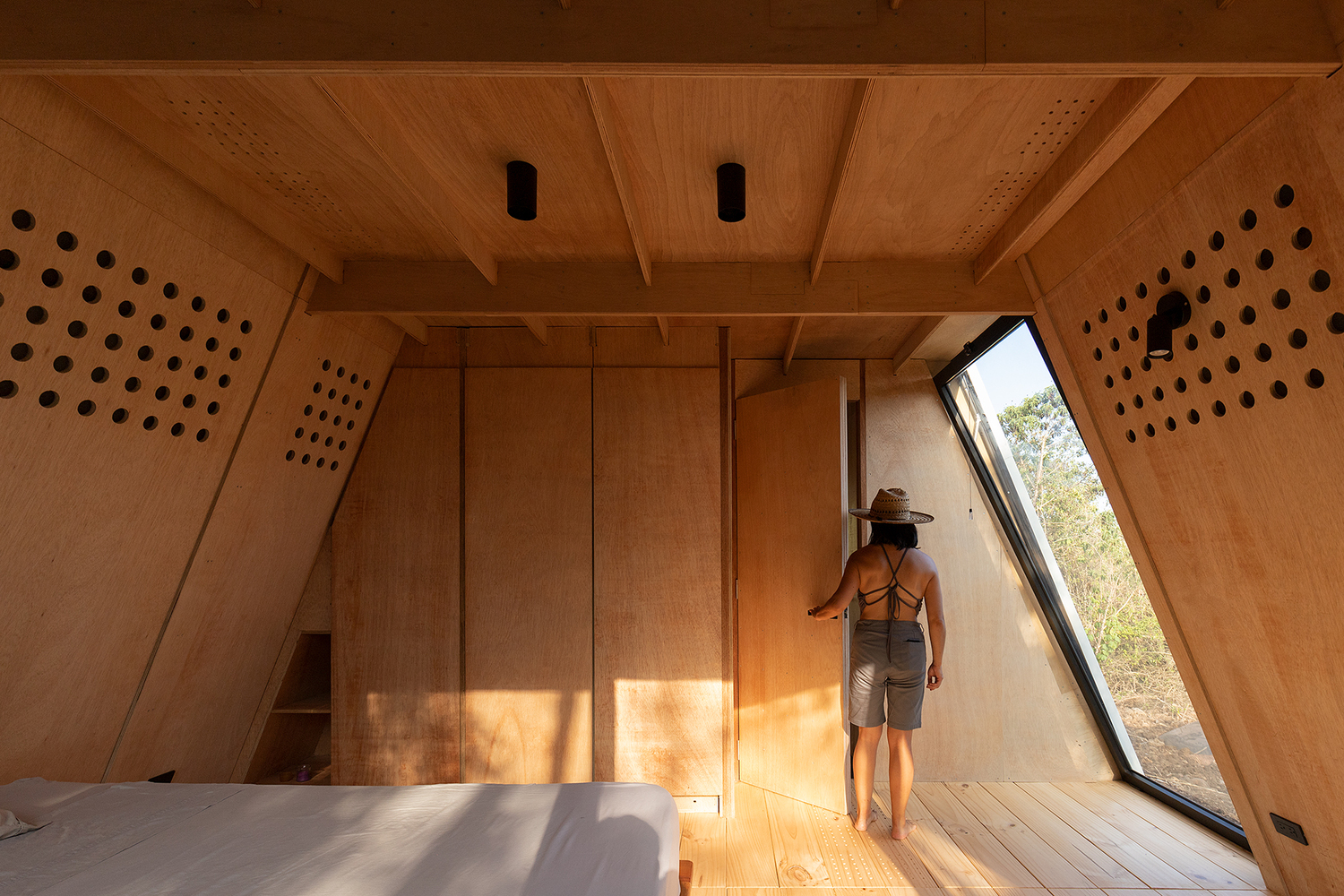 厄瓜多尔苏拉预制房屋丨戴安娜·萨尔瓦多-12