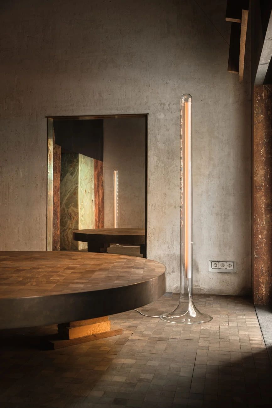 马德里 Brutalist 鞋履陈列室丨西班牙马德里丨Francisco Alonso-18