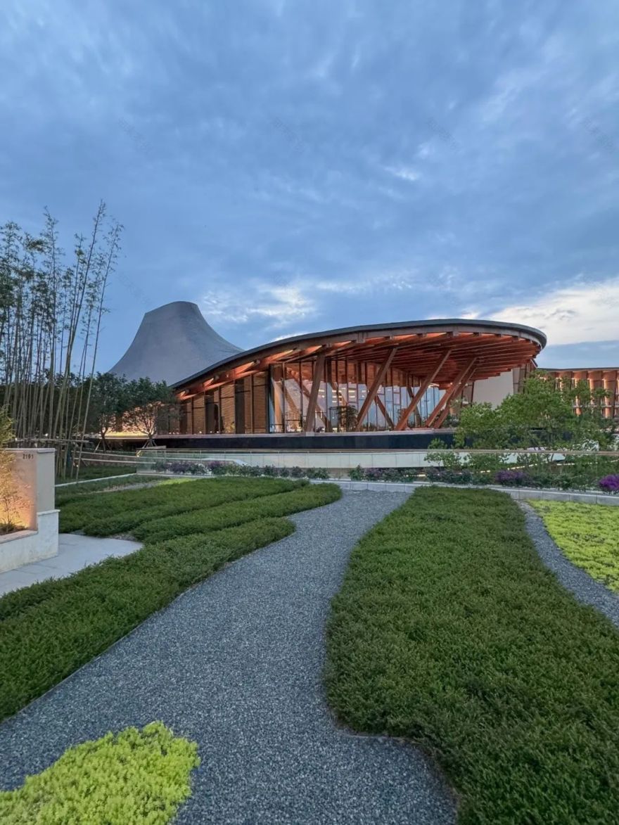 “龙脊” 地中海黑龙滩度假酒店丨中国眉山丨AIM(恺慕)建筑设计等多家-49