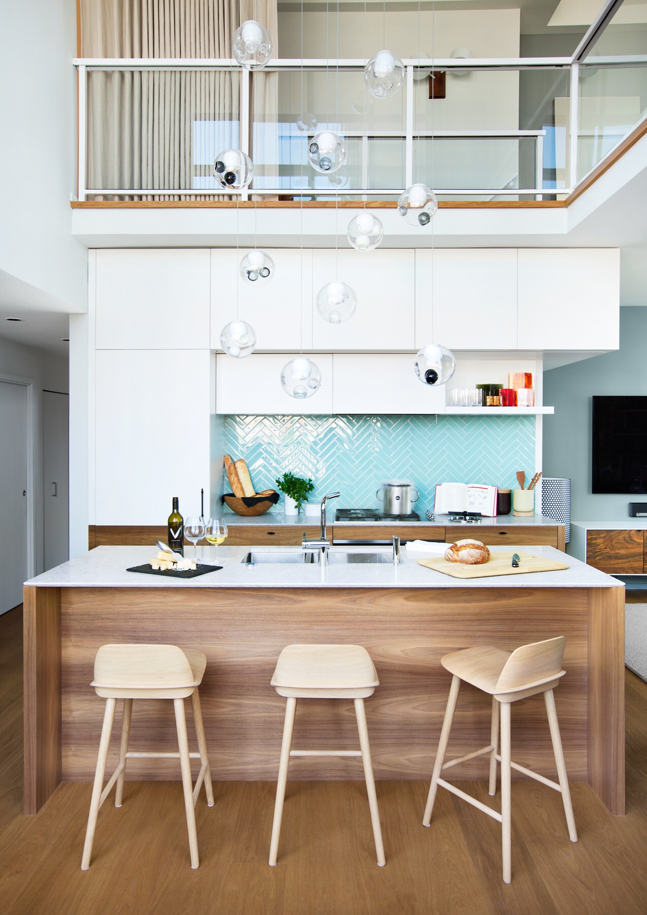 温哥华工业风公寓 | 打造开放空间,强调运动主题-6