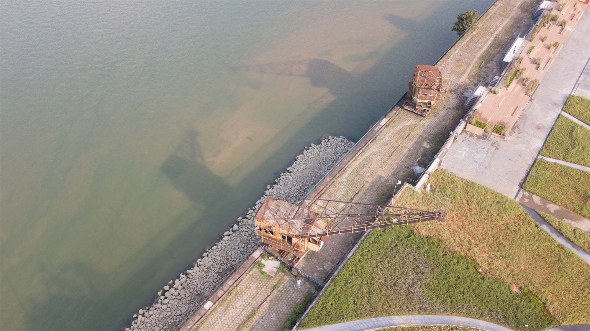 粤海江门甘化滨江艺术公园丨中国江门丨BOX盒子实践景观事务所,深圳成行建筑设计有限公司等-50