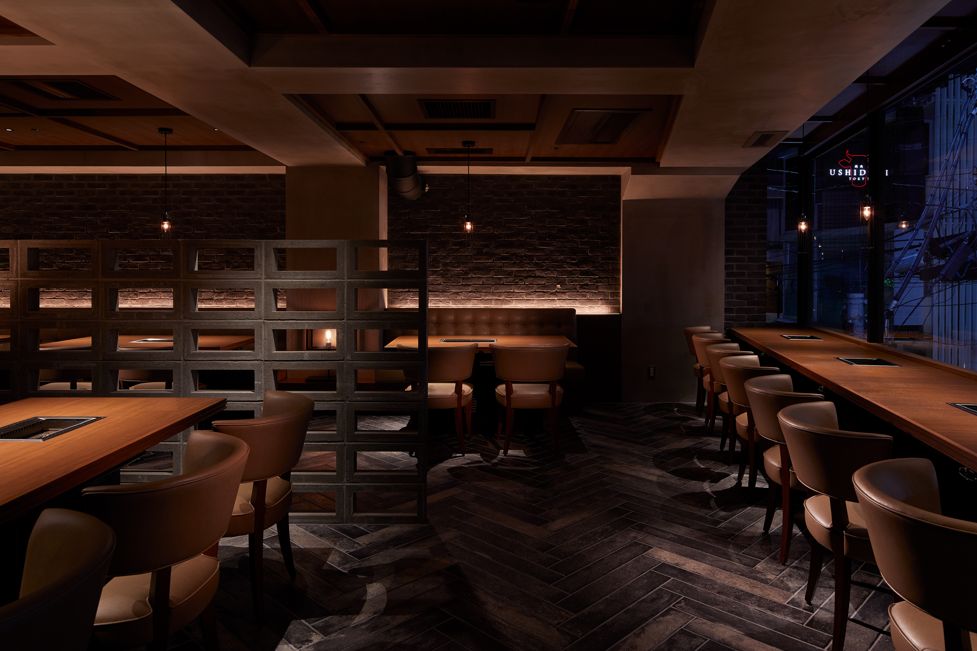 东京屋顶烧烤酒吧·舒适用餐空间-11