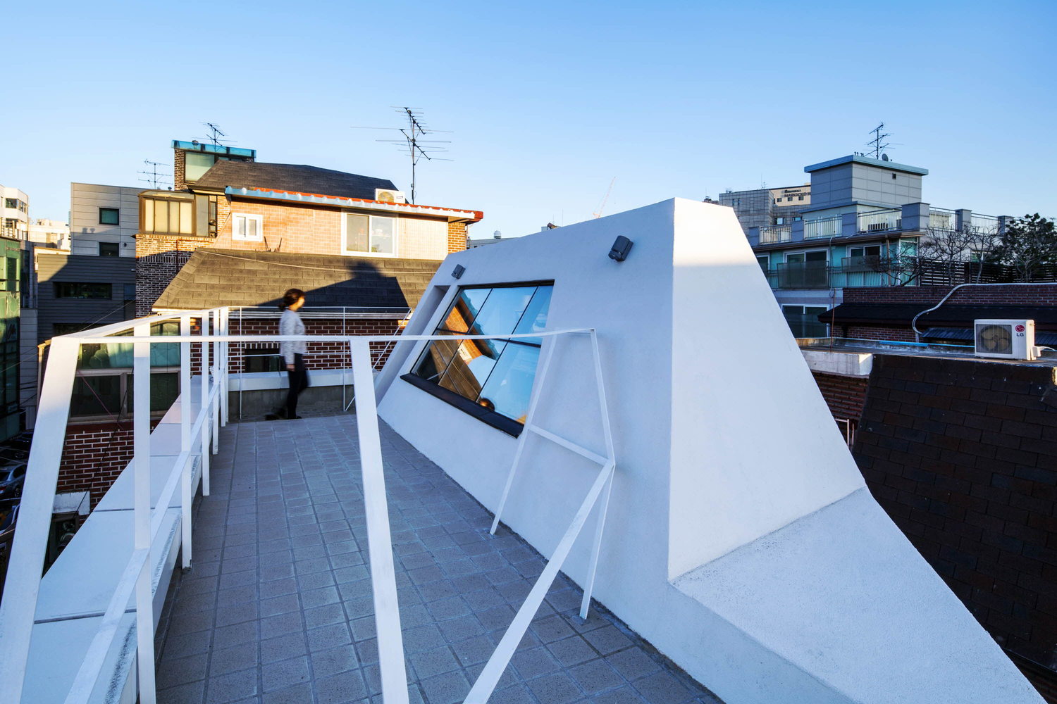 加尔穆里出版社-6