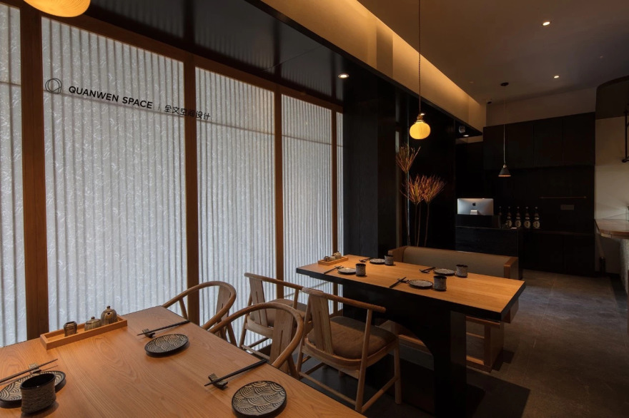 《鹿岛》日式料理 | 现代禅意融合传统美学的餐饮空间-38