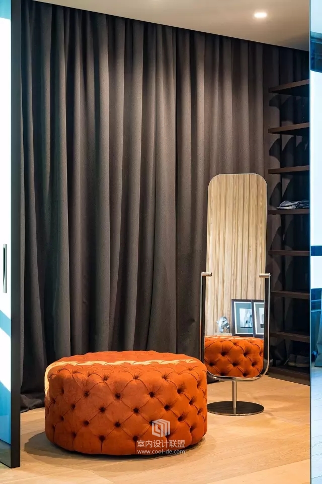 软装陈设如此精彩的基辅公寓-36