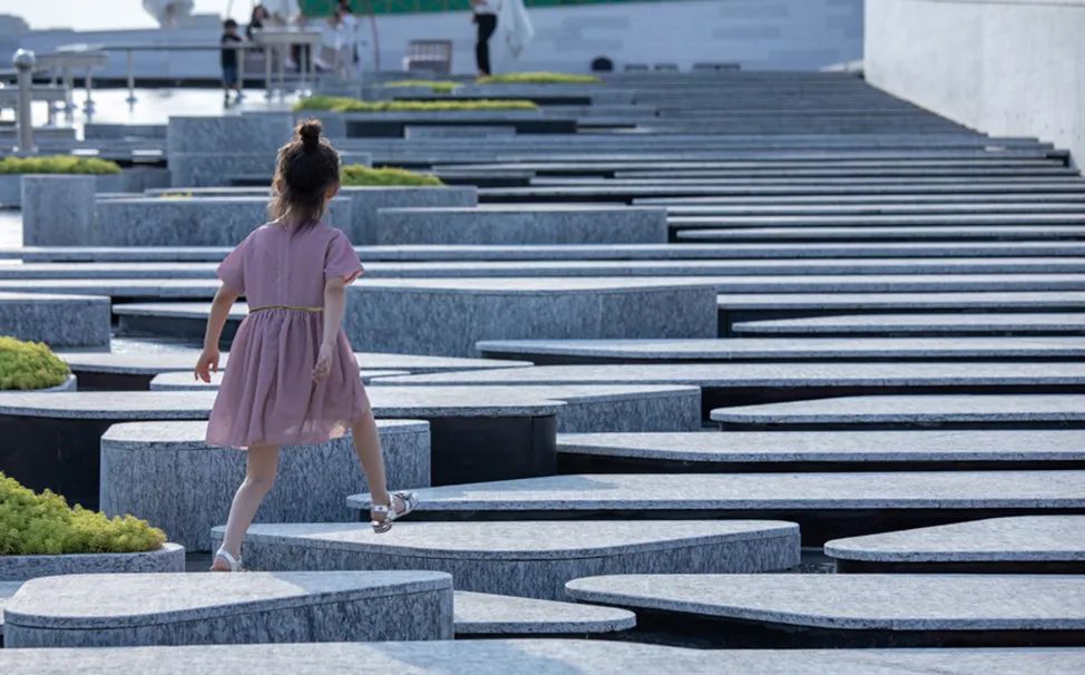 康桥·金信创业中心 | 云桥浮影,自然与艺术的完美融合-43