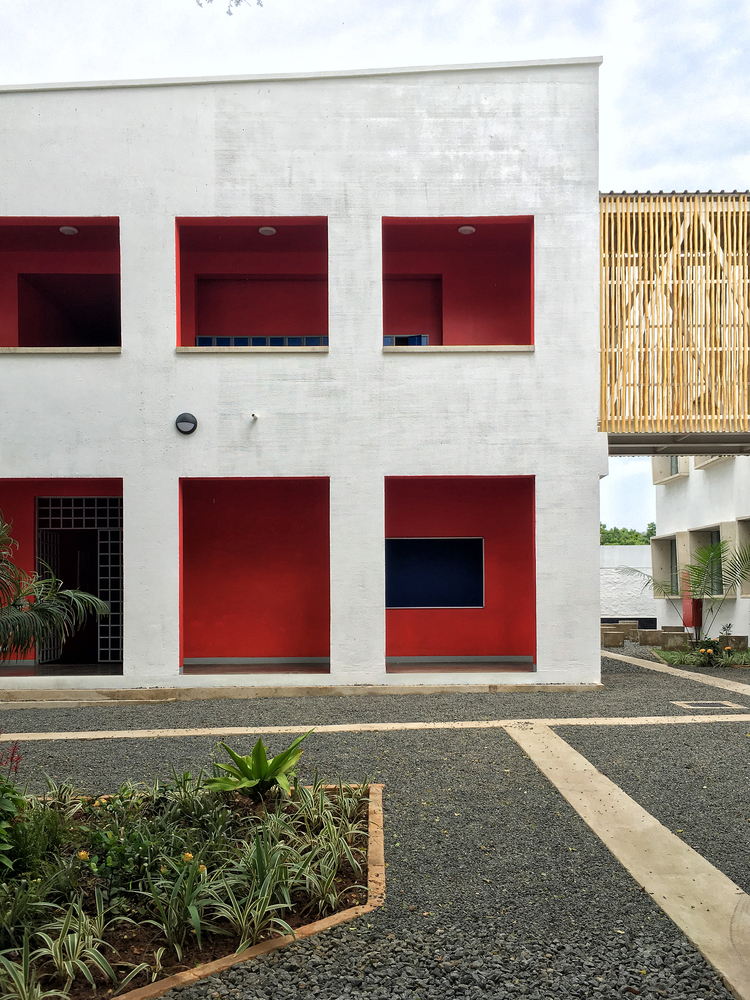 达累斯萨拉姆 DIA 中学丨坦桑尼亚达累斯萨拉姆丨APC-13