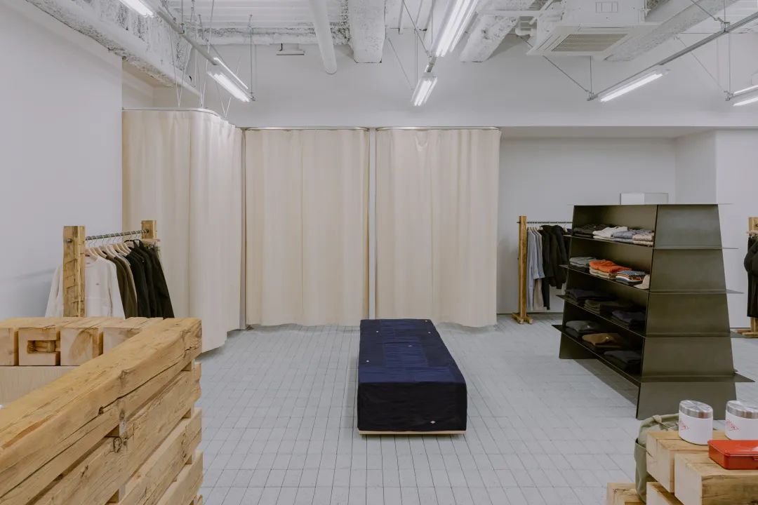 Danton 东京原宿旗舰店丨日本东京丨小大建築設計事務所-53
