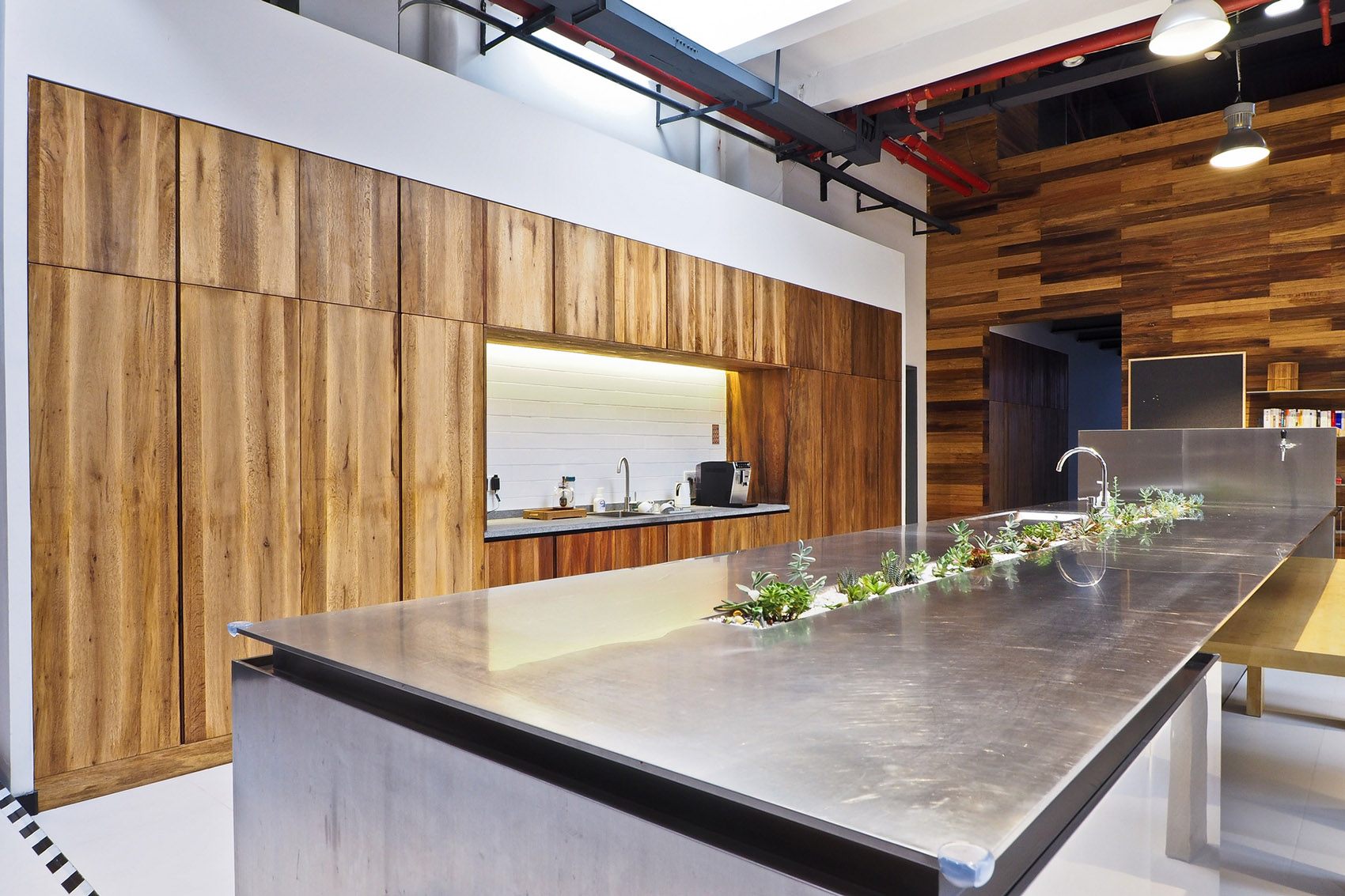 一艘悬浮的“战舰” & 幸福码头8号楼空间改造项目,上海 / 杜兹设计-57