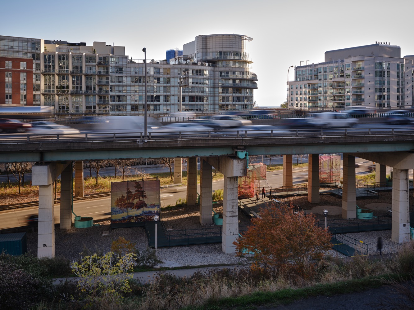 加拿大 Bentway Staging Grounds 公共空间丨Tei Carpenter,Reza Nik-21