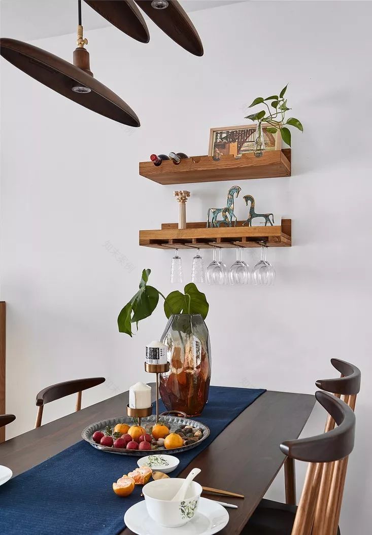 120㎡现代北欧风格公寓,温情舒适的餐厅布置-21