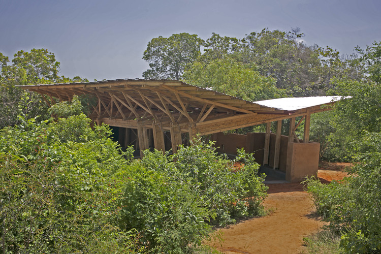 生态莫约教育中心教室与图书馆  稀缺与创意工作室-19