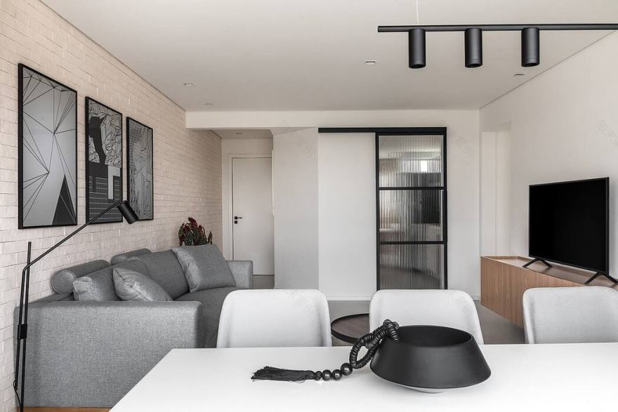 雷托诺公寓丨巴西丨Leonardo Tulli-2