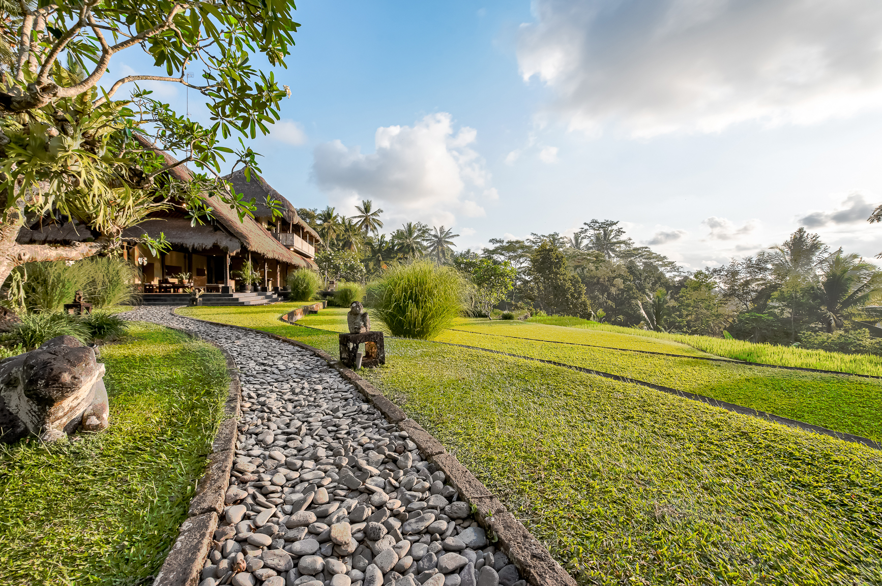 Villa Kelusa 别墅外观照片丨@agung_abeevisual-1