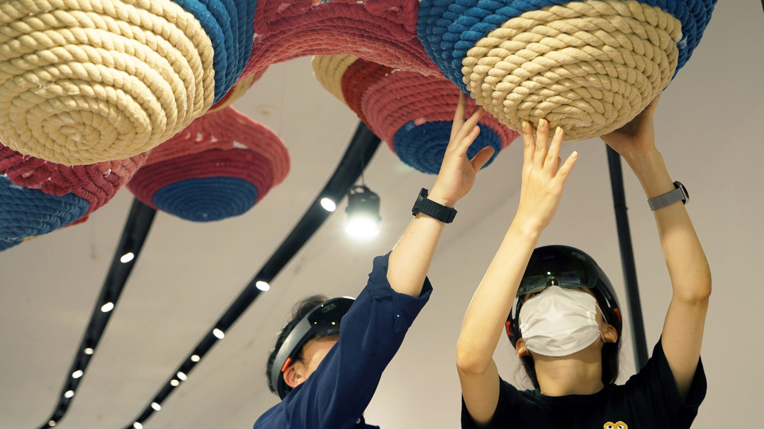 Seoul Biennale 2021 亮点 · 混合人机智能的 AR 设计-3