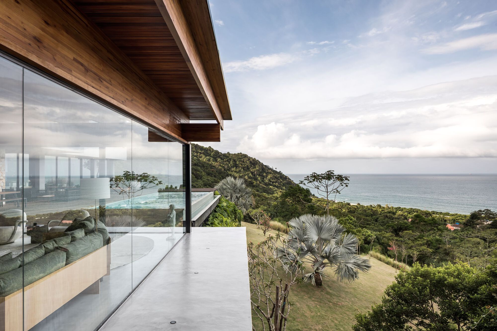 FB 住宅丨巴西丨Jobim Carlevaro Arquitetos-40