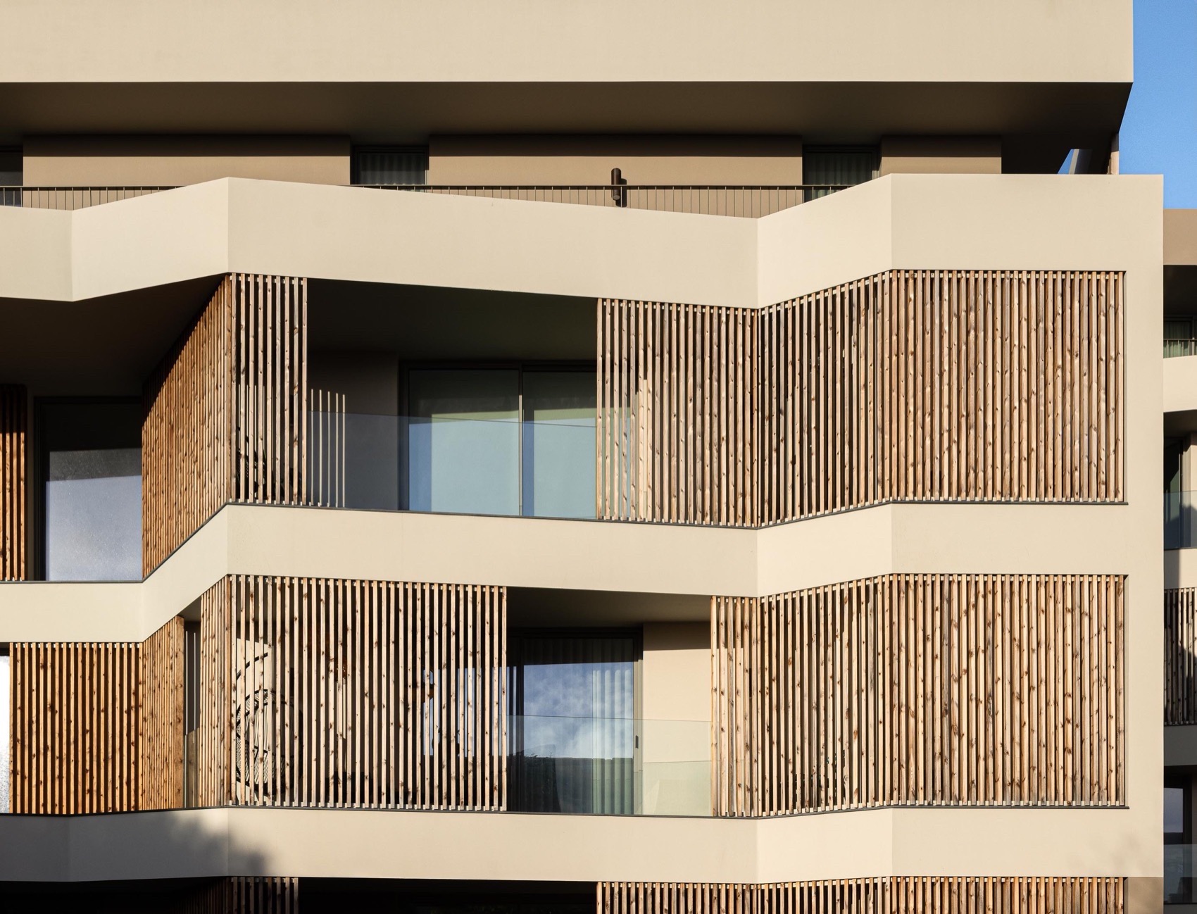 ERNESTO DO CANTO住宅区丨葡萄牙蓬塔德尔加达丨BOX arquitectos-152