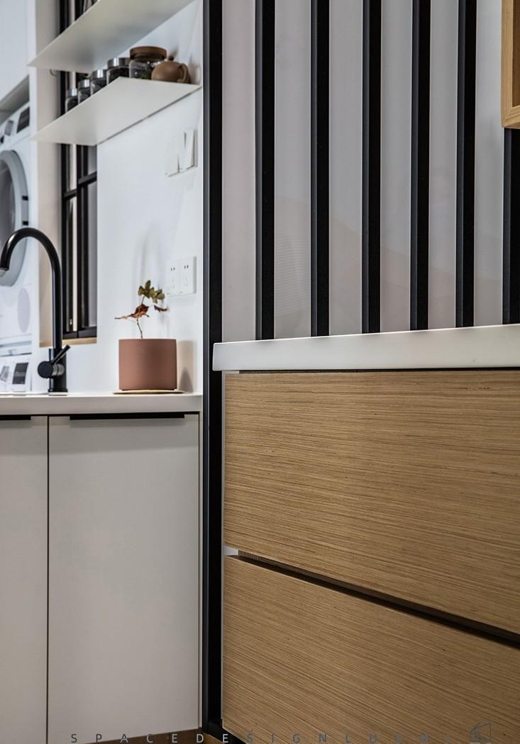 80 平米住宅的极致利用 | 多功能空间与 0 分贝书房-33