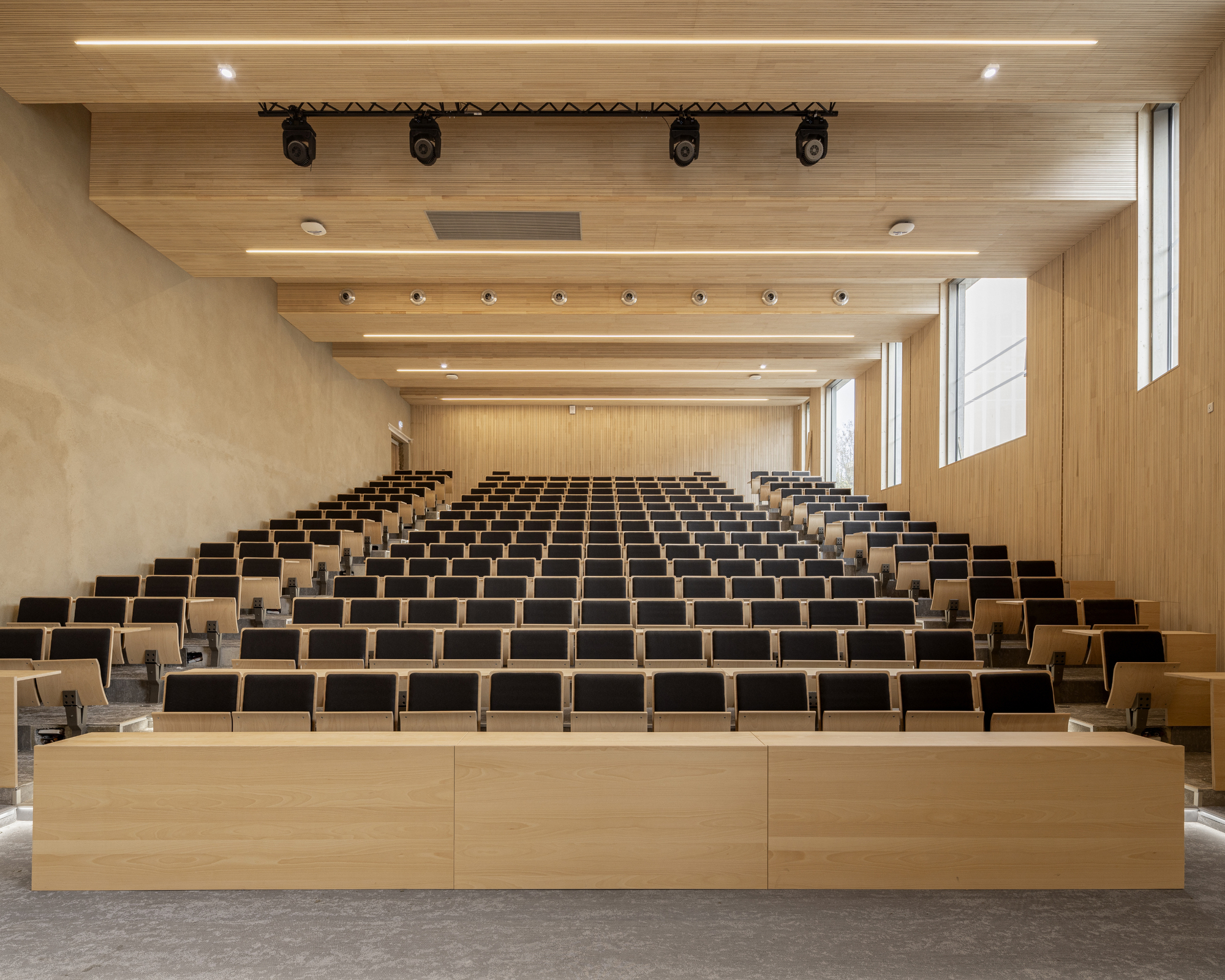 Paramedical Training Institute and Parking Structure / VIB Architecture-60