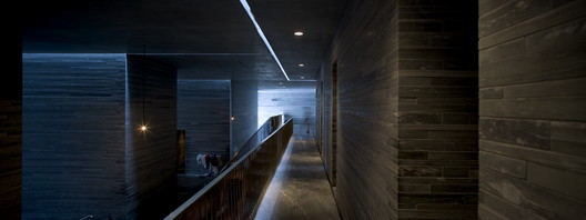 Peter Zumthor的Vals温泉浴场-31