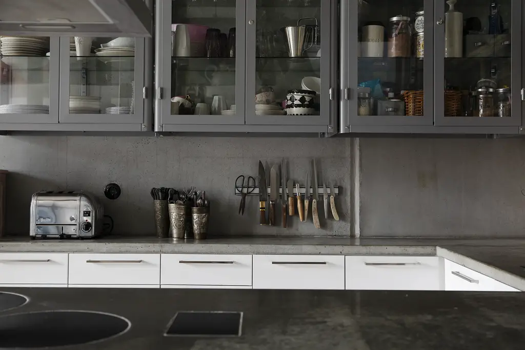 瑞典混凝土色调公寓-9