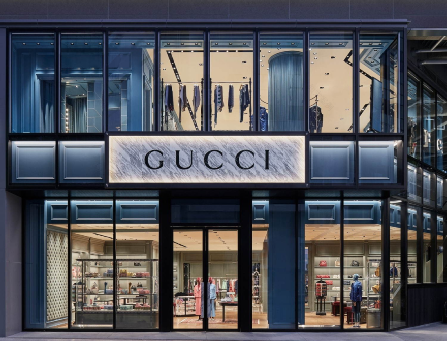【521期】GUCCI 古驰最新东京旗舰店设计,日本画家Otomo作品将以橱窗形式展出-23