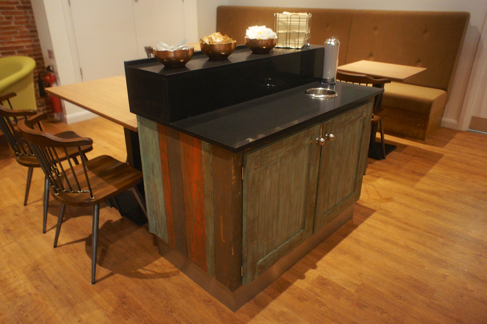 创新餐饮体验 | Planters Garden Centre 的“餐桌追踪”系统-35