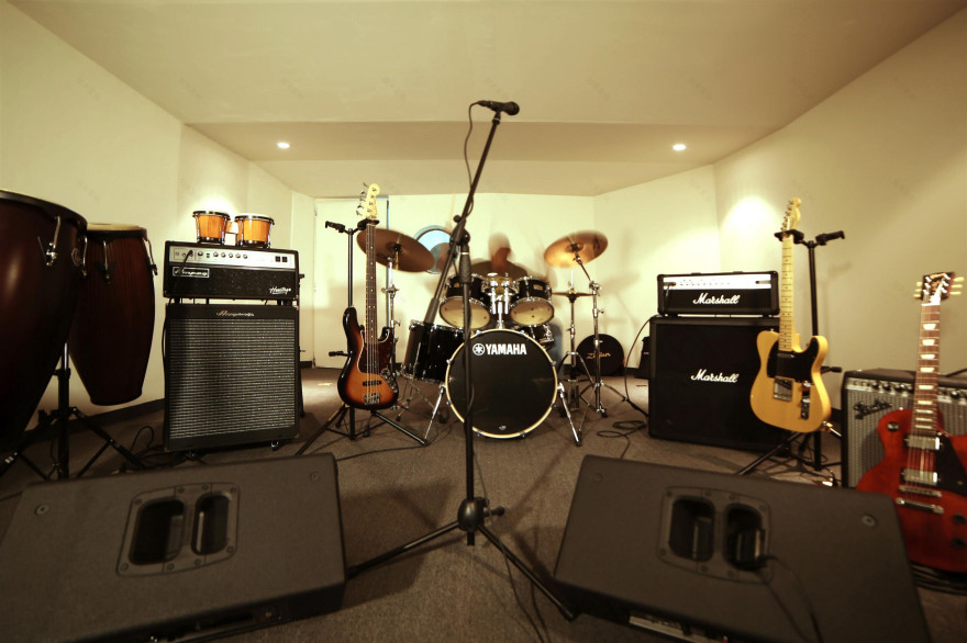 颠覆废墟的创意重生 · Venezuelan 文化生产区-39