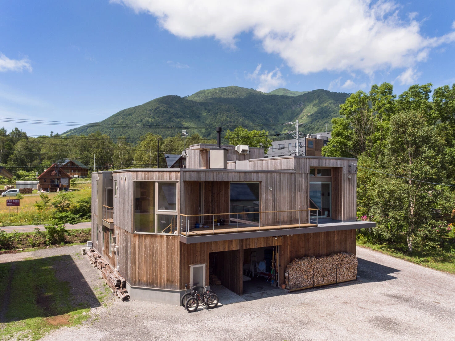 全球雪板迷的聚集地——日本 Gentem Stick Showroom Café & Gallery-12