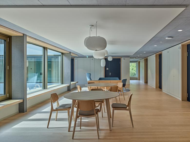 巴塞尔州精神病诊所丨瑞士丨Burkard Meyer Architekten-20